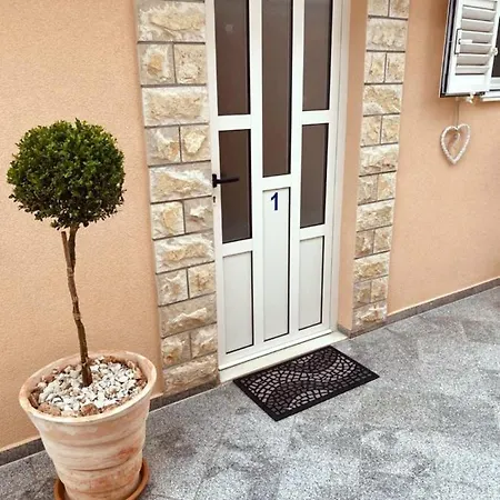 A1- Apt With Terrace Just 3 Min Walk To The Beach Apartamento *
